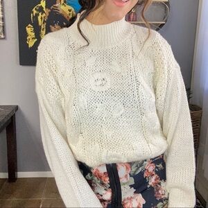 Vintage Cariage Court chunky knit cream grandma sweater size S